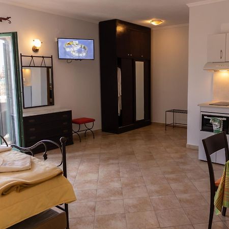 Dilina Studios Arkasa Ruang foto